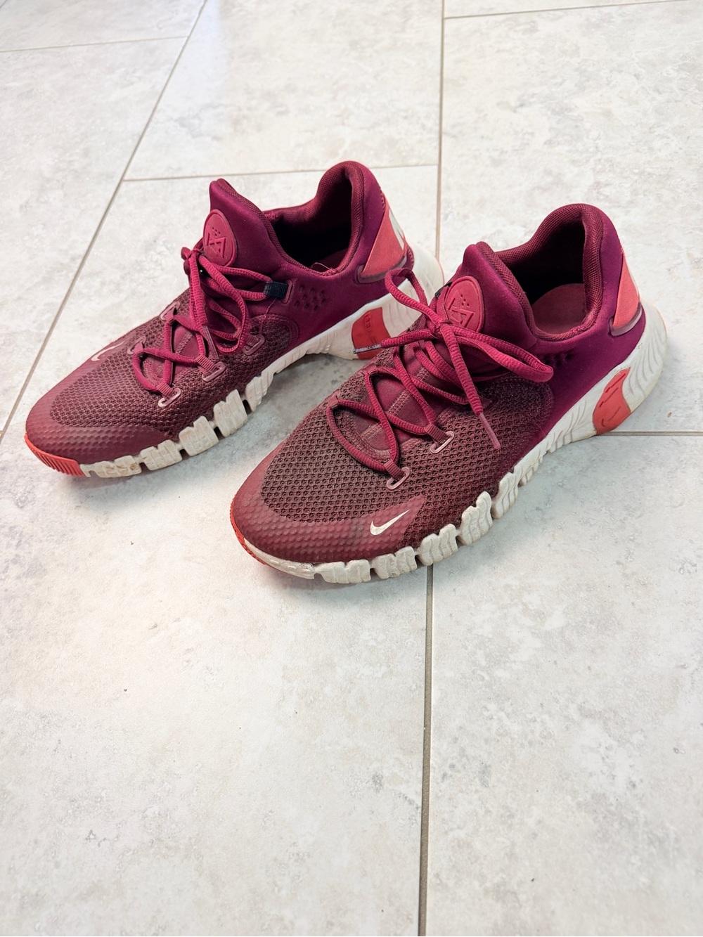 Nike Free Metcon 5 Men’s Size 12 Burgundy Training Shoes Gym Sneakers CZ0596-669